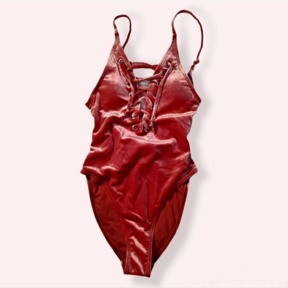 NWT High Cut One Piece Velvet Swimsuit, US XS